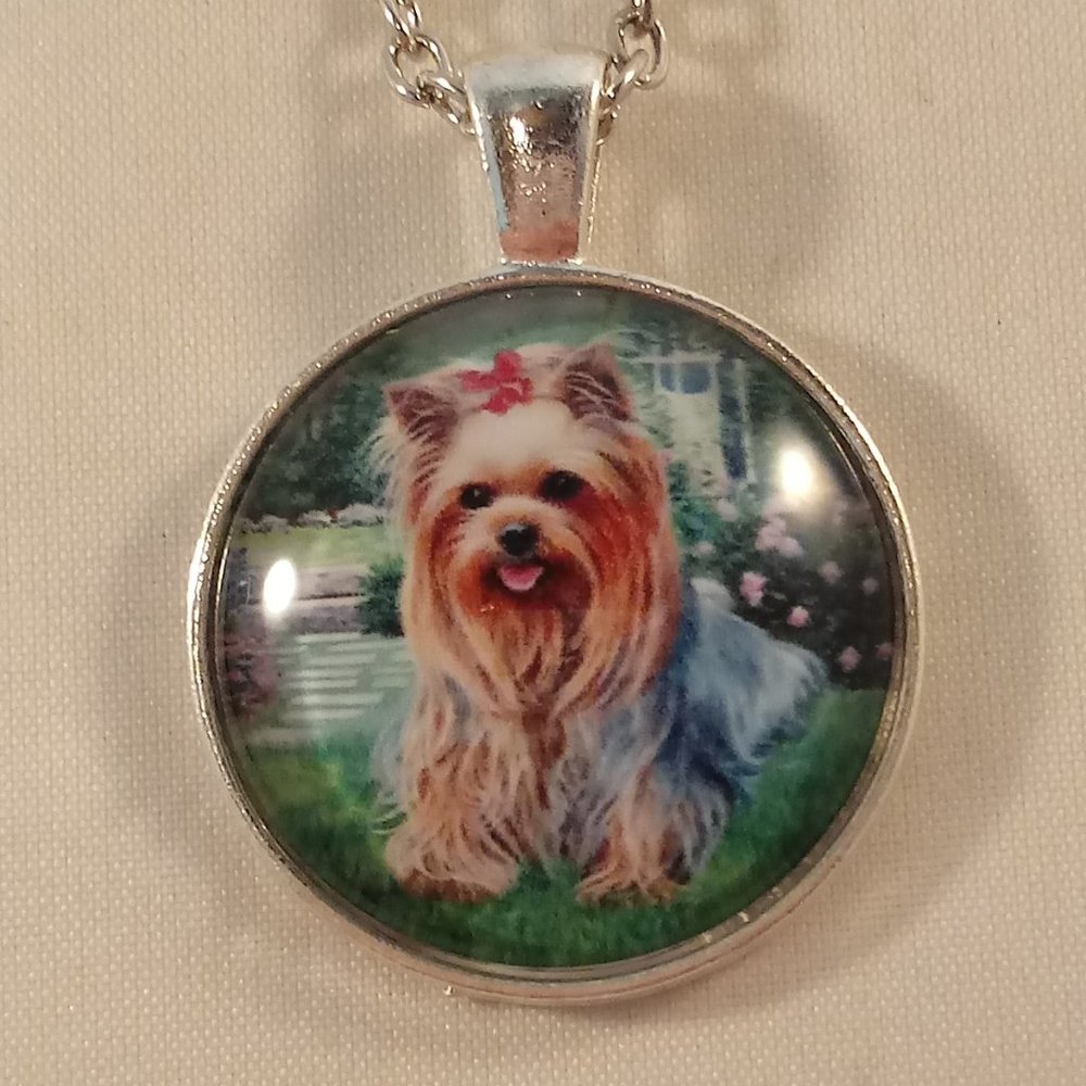 Silver Yorkshire Terrier Dog Yorkie Cabochon Pendant Chain Necklace Pet Gift - Picture 1 of 3